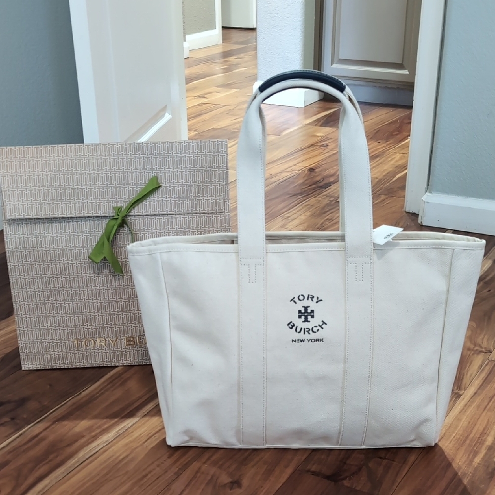 Tory Burch New York Canvas / 254 Leather Trim Handle Tote New with Gift Bag❤️